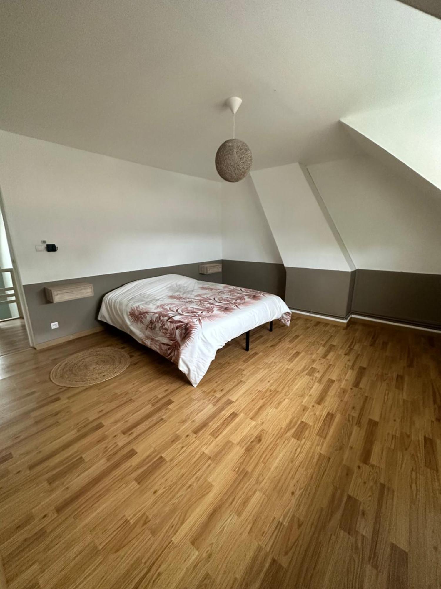 Appartement Calme, Spacieux Et Chic En Centre Ville ! Кале Екстериор снимка