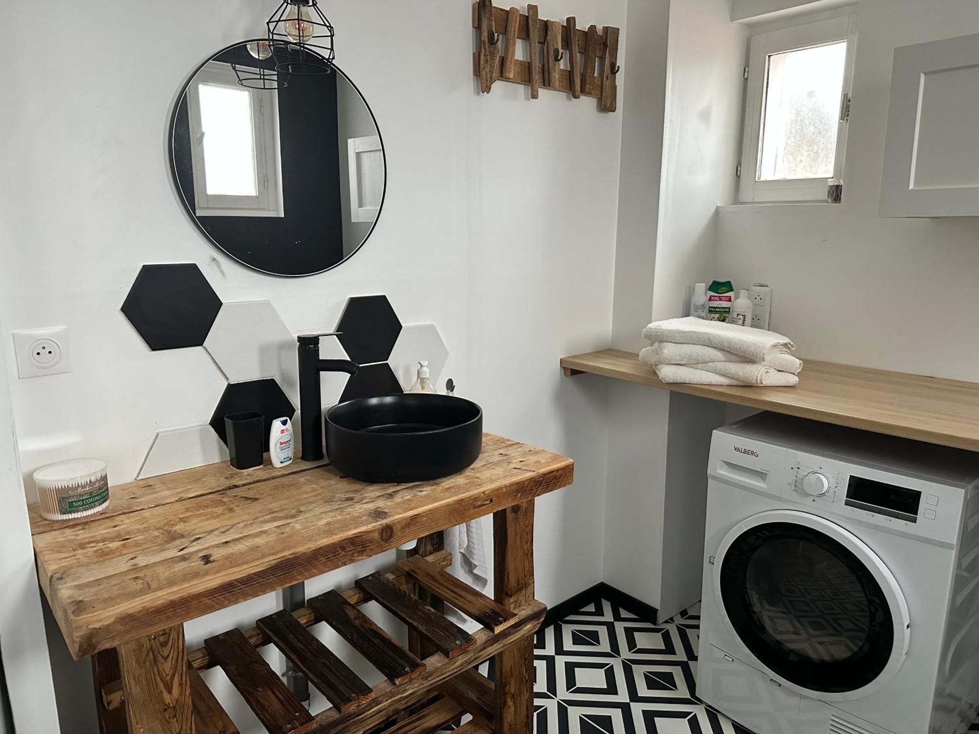 Appartement Calme, Spacieux Et Chic En Centre Ville ! Кале Екстериор снимка