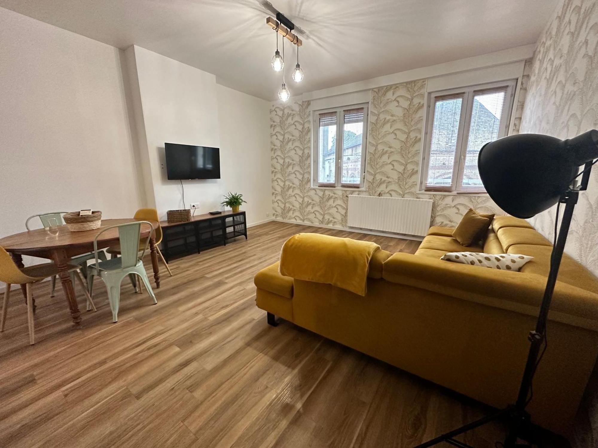 Appartement Calme, Spacieux Et Chic En Centre Ville ! Кале Екстериор снимка